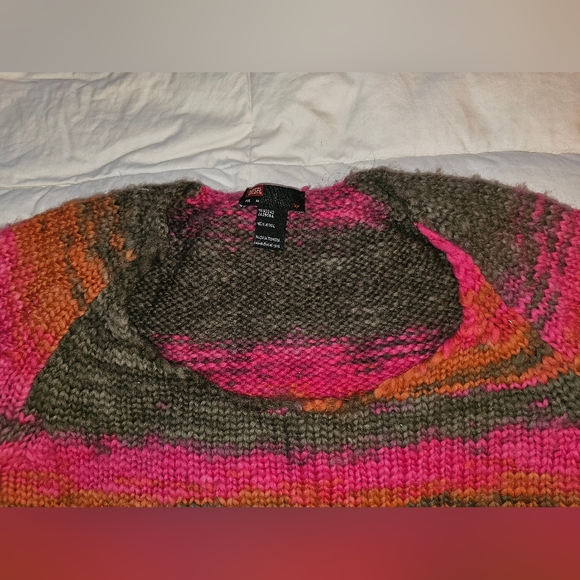 Diesel 100% Pure Wool Multicolor scoopneck Sweater Long sleeves back button Med - Picture 8 of 8